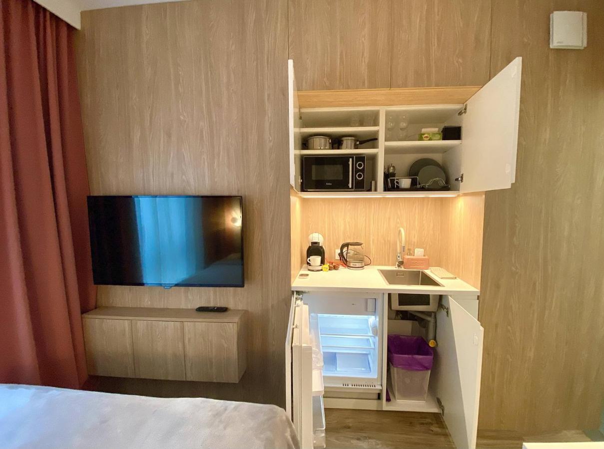 Studio Wola Apartament Kasprzaka - Wifi + Smart Tv Varsóvia Exterior foto